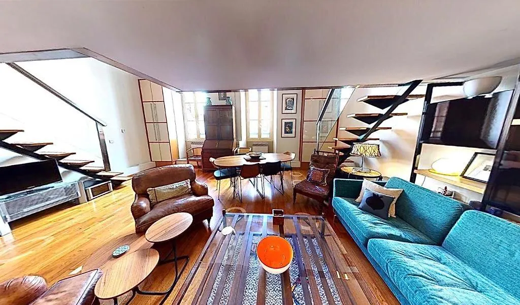 Spacious 3 Bed Apartment In The Heart Of Nizza Franciaország